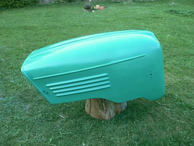 Kramer Traktor Motorhaube fertig